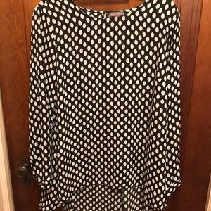 Large Vince Camuto tunic.